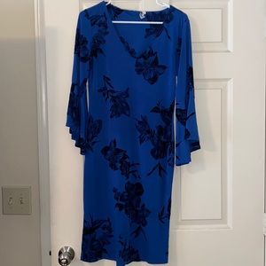 Olivia matthews blue dress with black designs